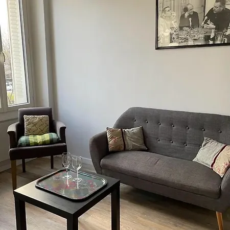 Apartment Superbe 2 Pieces Proche Nation *