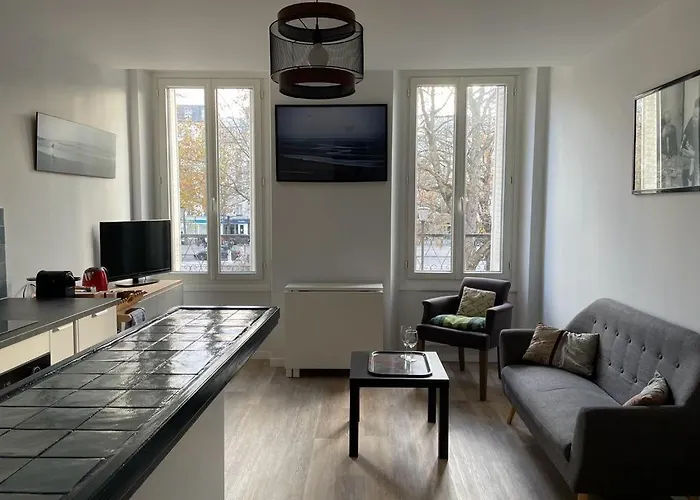 Daire Superbe 2 Pieces Proche Nation Paris